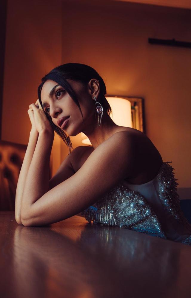 Sobhita Dhulipala`s Classy & Sassy Looks