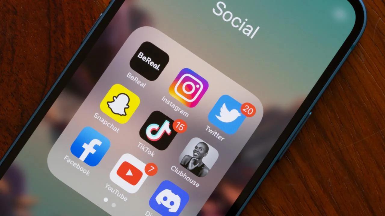 Australia set to become the first country to ban social media for users below age 16