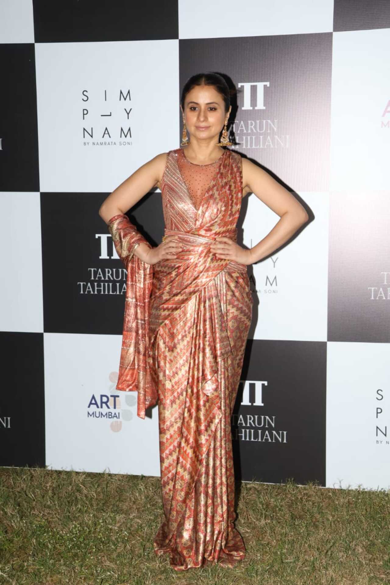 Seasoned actor Rasika Dugal looked bespoke in a shimmery outfit. 