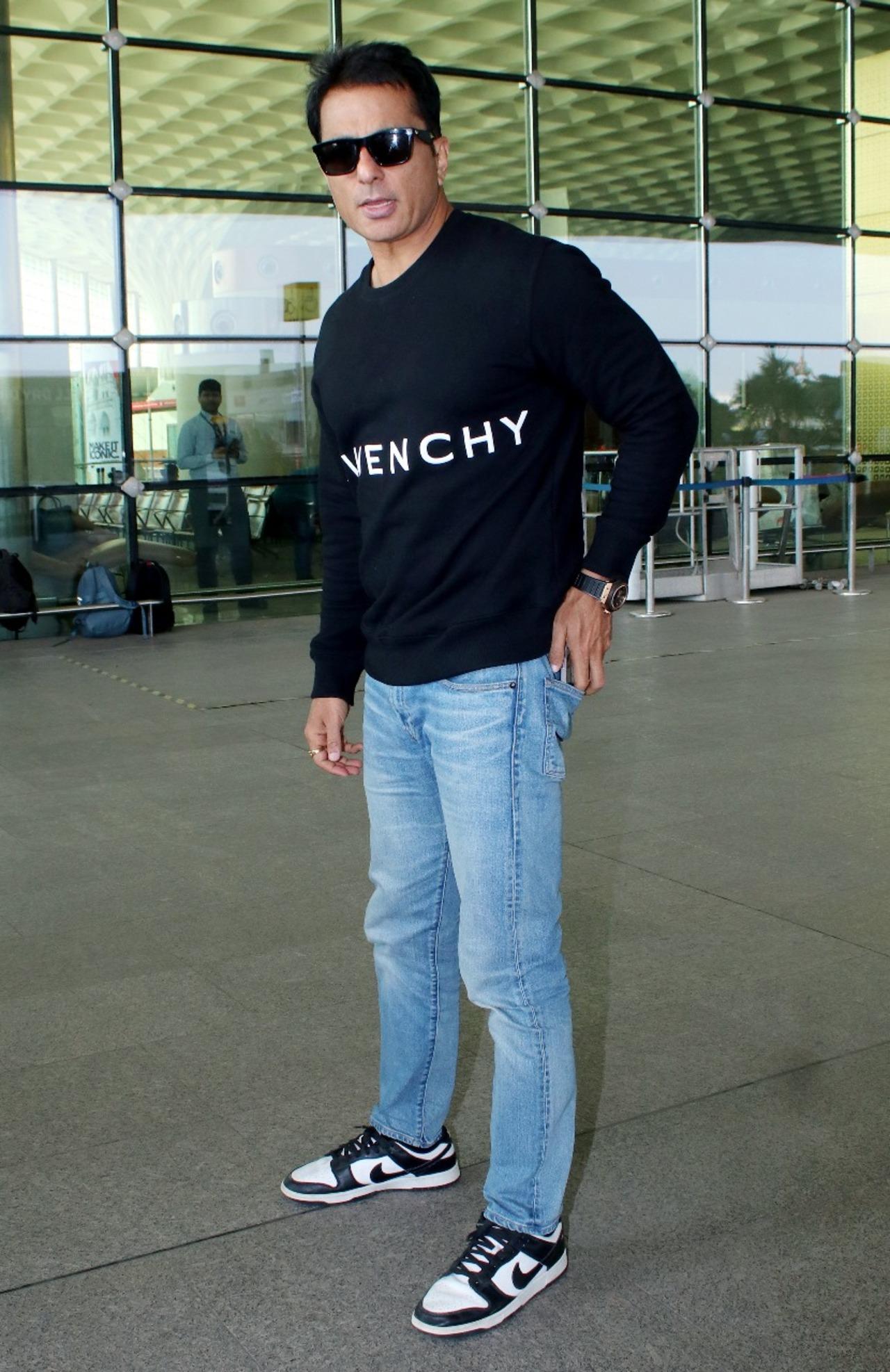 Sonu Sood spotted at Mumbai airport