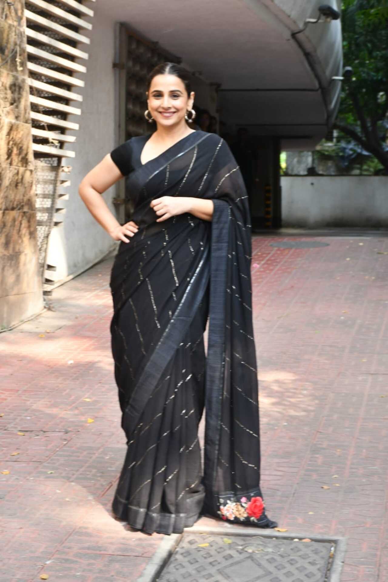 Vidya Balan looked gorgeous as ever in a black saree