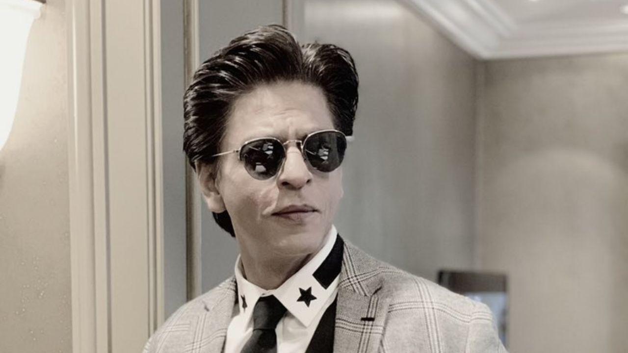 This was the late 1980s and the turmoil in Punjab meant that procuring materials such as fuel for the demolition and explosion scenes was difficult, as the authorities had put strict rules in place. And so, for the scenes in the show, these had to be sourced from Shah Rukh’s mother, who owned a kerosene company