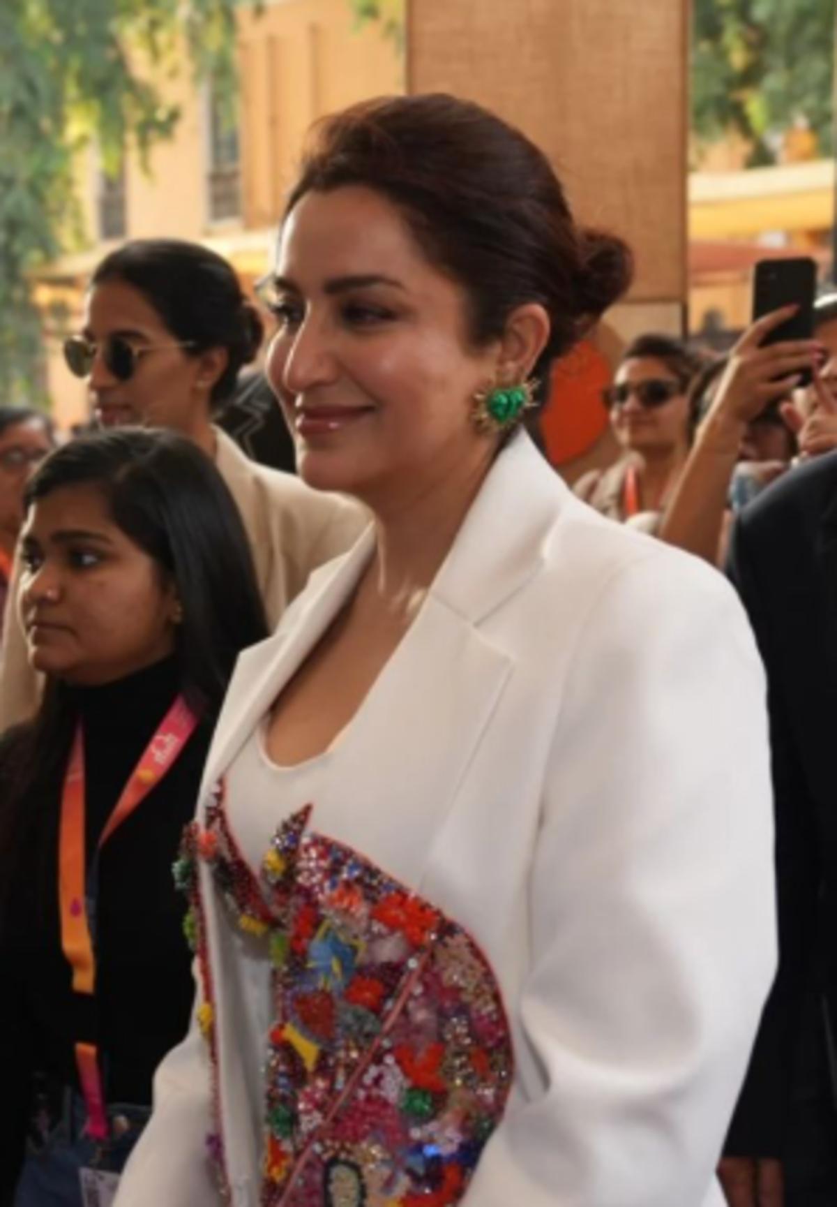 Tisca Chopra was at the festival for her directorial debut film ‘Saali Mohobbat’ which premiered at the 55th International Film Festival of India (IFFI).  The film features an ensemble cast consisting of Radhika Apte, Vivek Dutta, Vivek, Bhanu Joshi, Ajju Sharma, Anurag Kashyap, Sauraseni Maitra, Anshuman Pushkar, Sharat Saxena, Divyendu Sharma