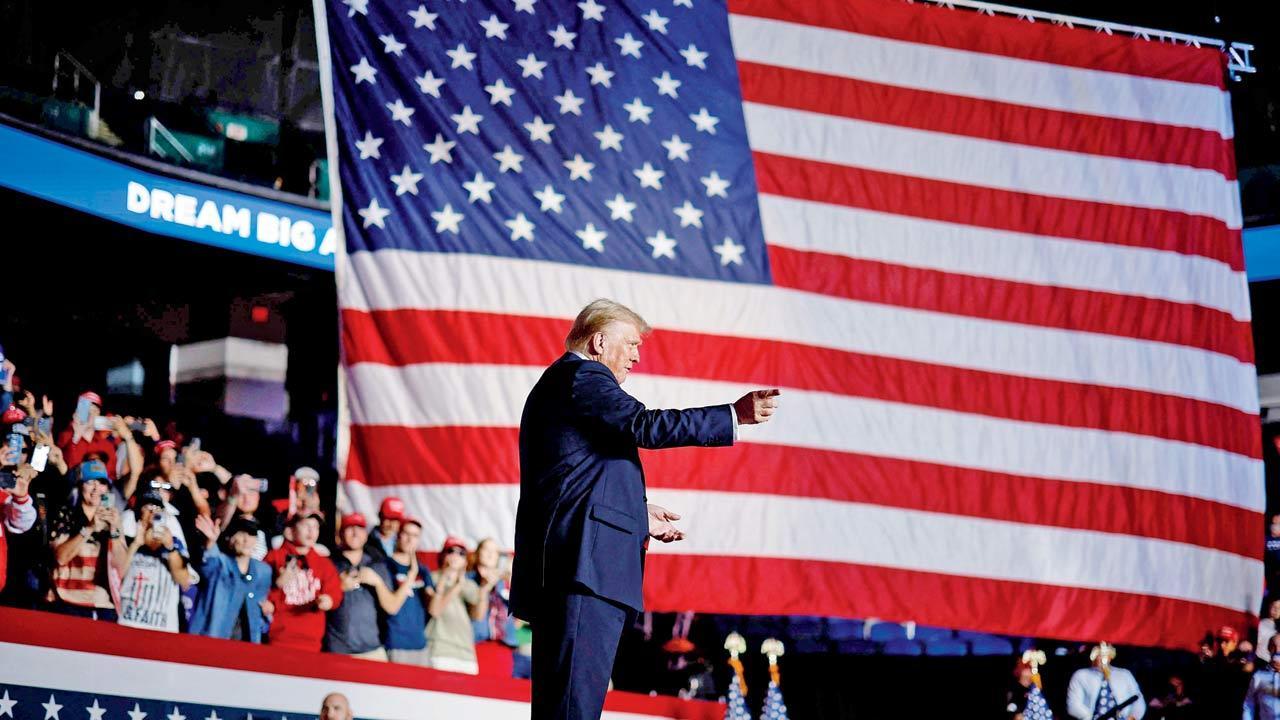 Trump and Harris crisscross battleground states in US