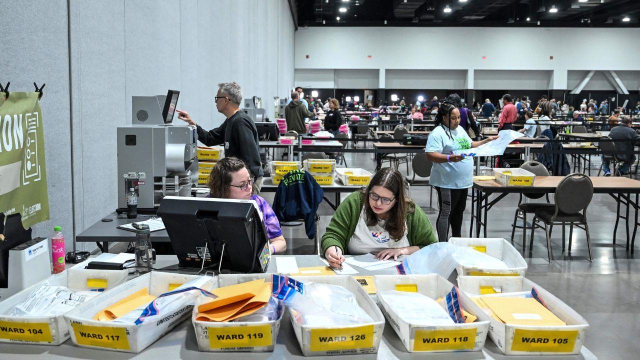 IN PHOTOS: Vote counting underway in several states to decide the next US prez