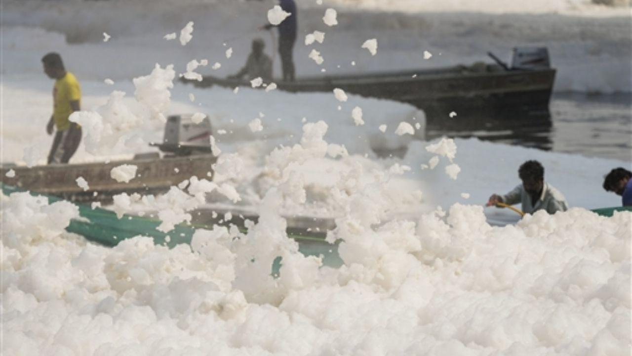 Residents like Aditya have expressed difficulty breathing due to the high pollution levels, with both air quality and the foaming Yamuna making it unsafe to exercise or spend extended time outdoors.