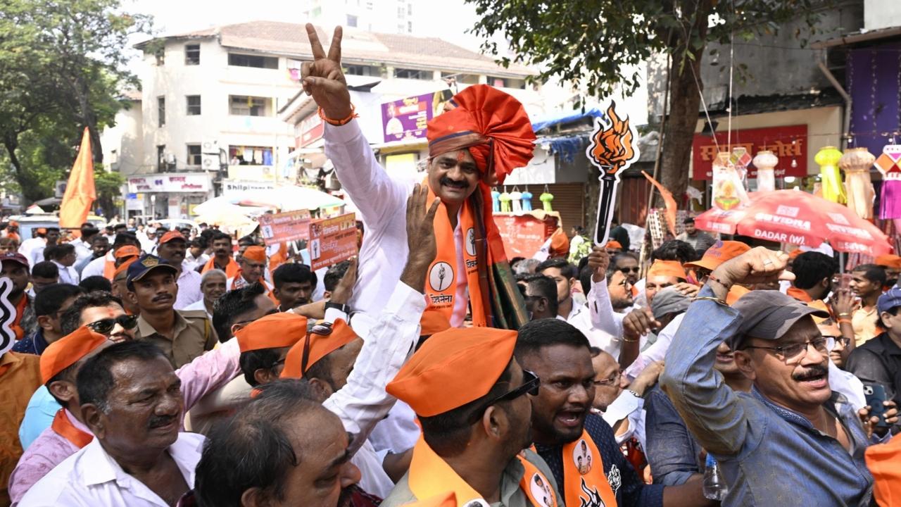 In Mahim, the MNS had a legislator in 2009 and finished runner-up in the following two elections against undivided Sena’s nominee Sada Sarvankar, who shifted his loyalty to Shiv Sena after the party split in 2022