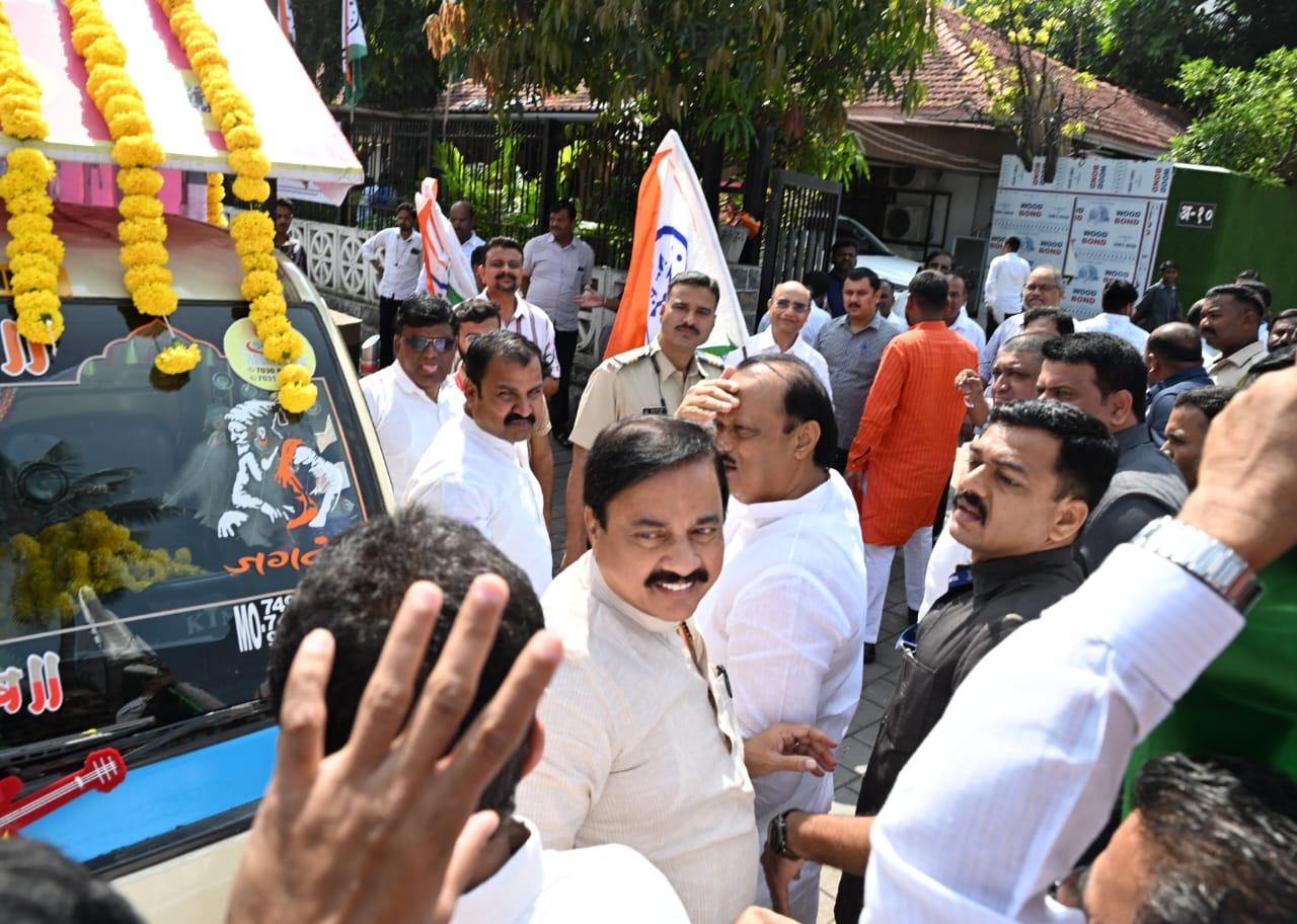 Speaking on the occasion, NCP State President Sunil Tatkare said these LED vans will highlight the government's welfare schemes including the Ladki Bahin Yojana which provides Rs 1,500 financial assistance to women, over 2.5 crore women have already received the benefits of the scheme and Baliraja Vij Savlat scheme through which government is providing electricity waiver to over 44 lakh farmers