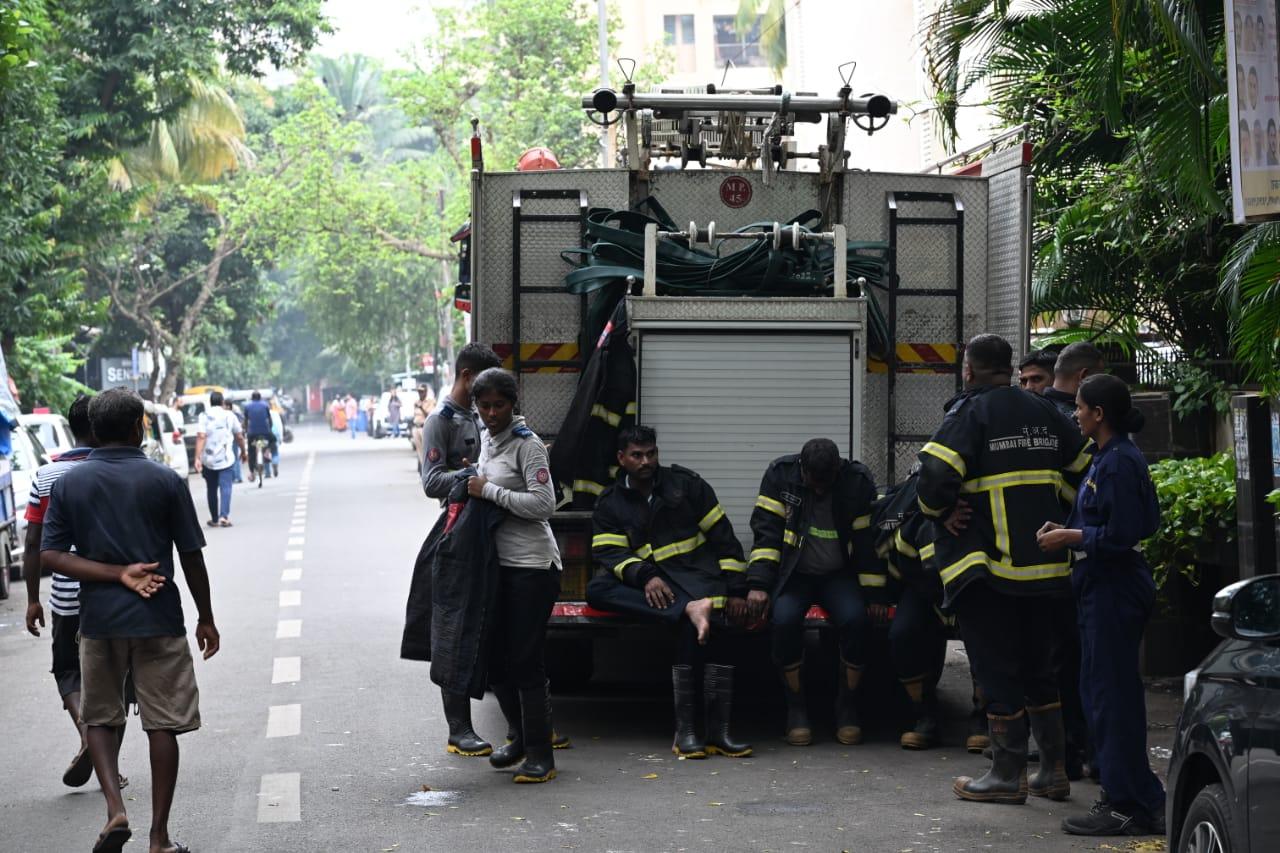The deceased have been identified as Chandraprakash Soni (74), Kanta Soni (74) and Pelubeta (42), as per civic officials