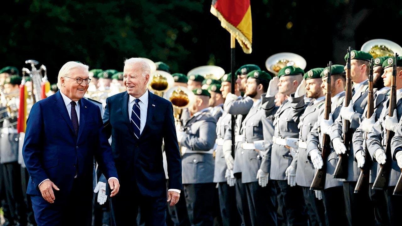 Biden arrives in Germany for talks with French prez, UK PM