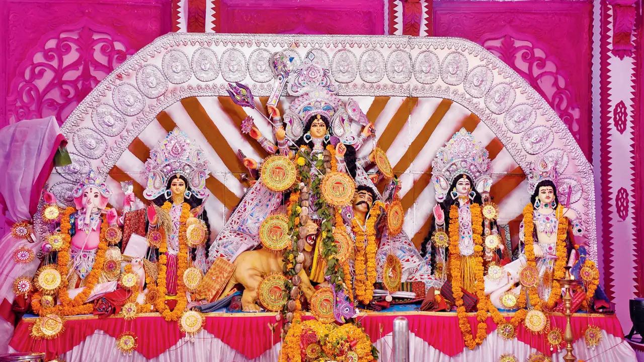 Women's rights and eco-friendly idols to dominate Durga Puja events at Delhi's CR Park