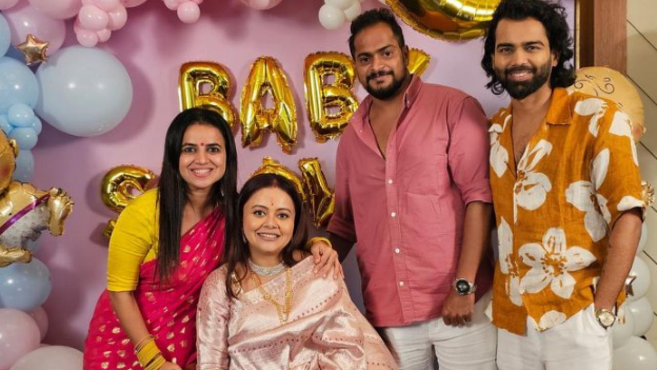 Devoleena Bhattacharjee radiates pregnancy glow at her intimate baby shower