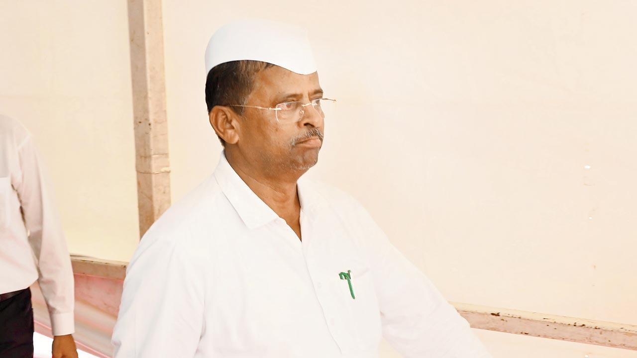 Dy Speaker Narhari Zirwal led the protest. File pic/Sayyed Sameer Abedi
