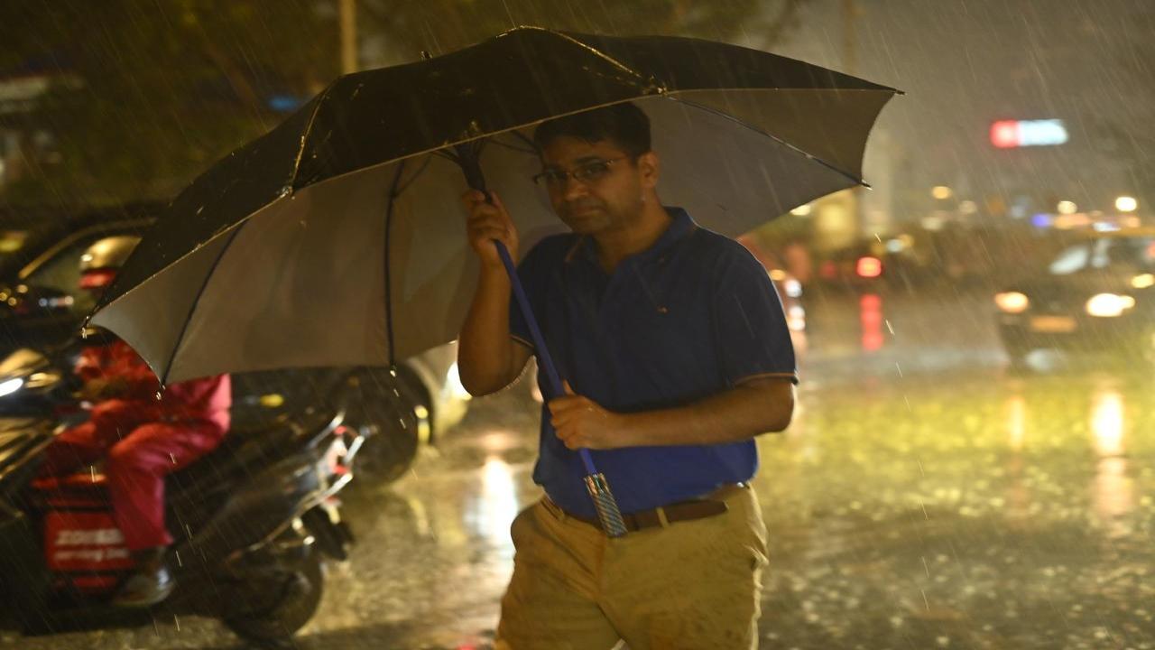 For Monday, October 7, IMD expects temperatures between 27 and 33 degrees Celsius 