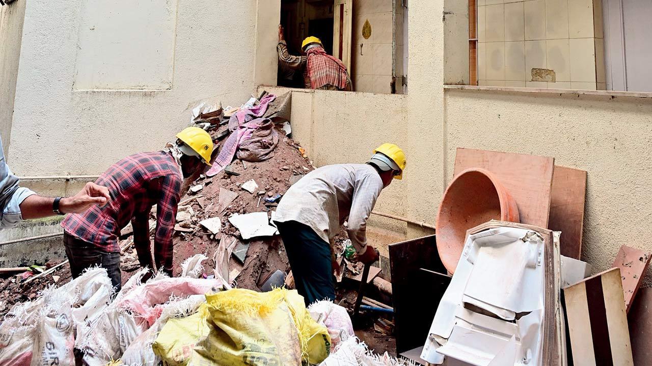 Mumbai: One dead in slab crash at century-old Grant Road building