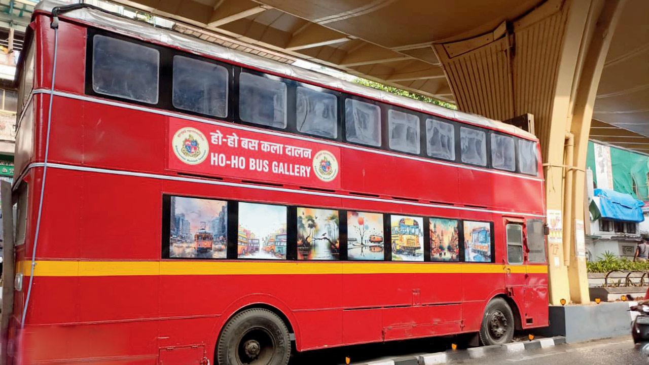 The double-decker bus parked on Mohammed Ali Road that houses the gallery