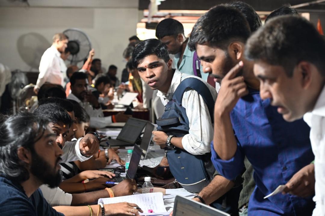 In Pics: Aspirants flock to mega job fair organised by Shiv Sena (UBT) in Mumbai