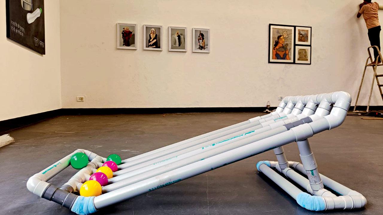 The juggling simulator at the Musuem