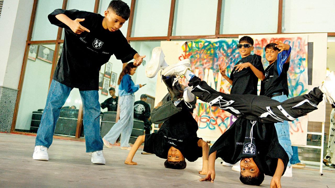 Children show off their moves in Gujarat