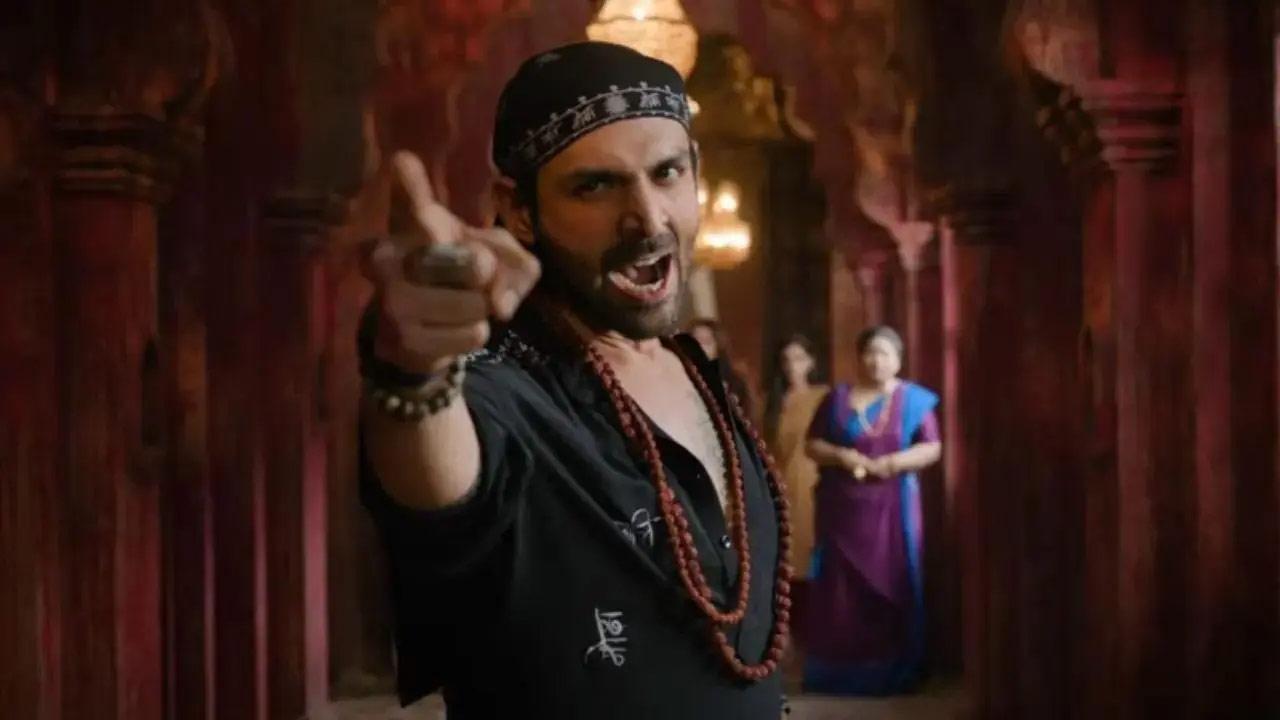 Anees Bazmee, Sanjay Mishra buzzed about 'Bhool Bhulaiyaa 3' ahead of release