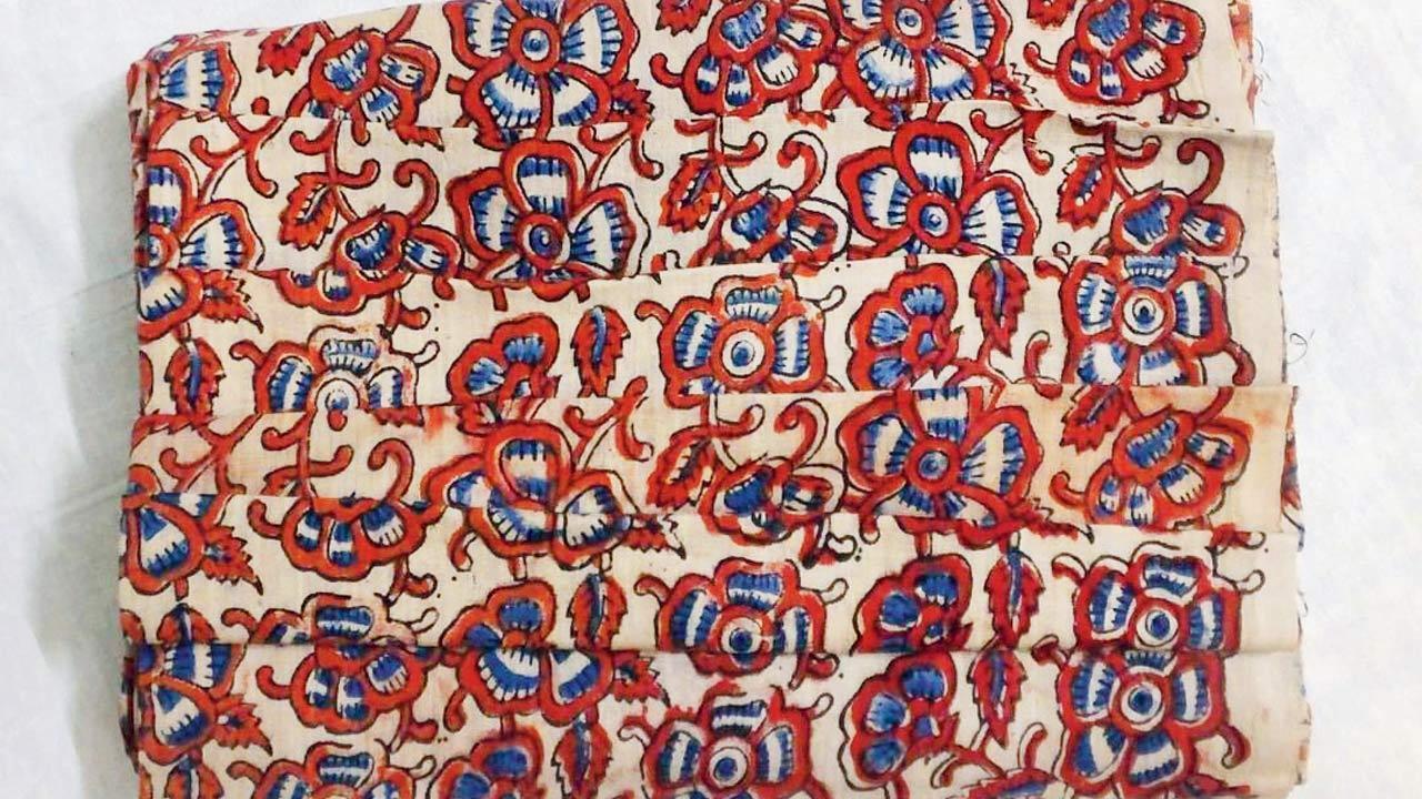 Visit this exhibition in Mumbai to check out khadi products by local artisans