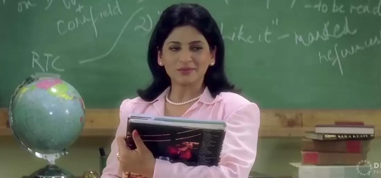 Miss Braganza, the fun and quirky English teacher from Kuch Kuch Hota Hai, added a delightful comic relief to the film. Played by Archana Puran Singh, her famous line, “What is love?” became one of the most memorable lines, capturing the lightheartedness of her character.