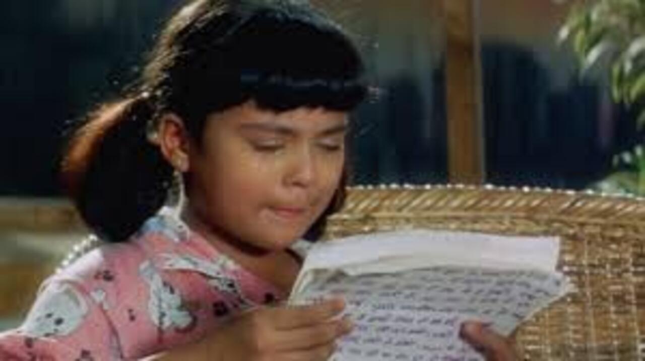  Little Anjali (Rahul’s daughter) finds her late mother Tina's final letter, which reveals the love triangle between her father, Rahul, and her namesake, Anjali. This emotional moment sets the story in motion as Tina instructs her daughter to reunite Rahul and Anjali