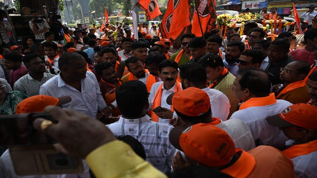 IN PHOTOS: Bala Nandgaonkar files nomination for Maharashtra Assembly election