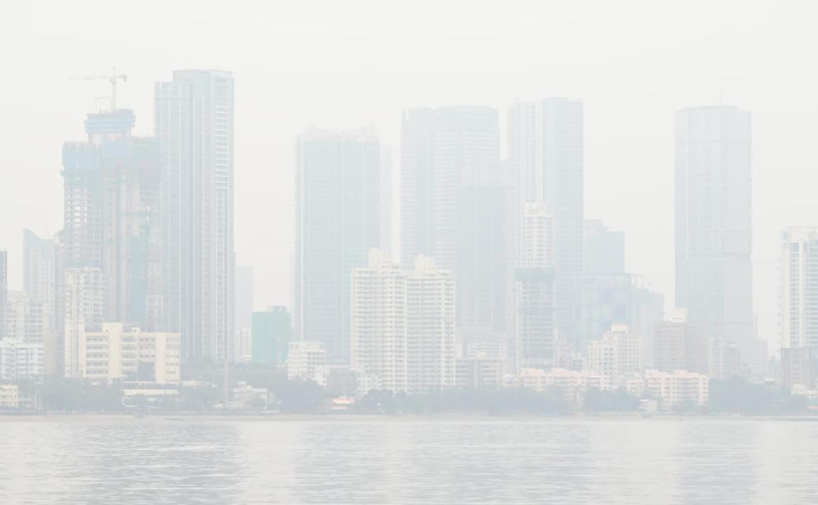 Mumbai weather updates: Temperature reaches 34 deg C as AQI remains 'good'