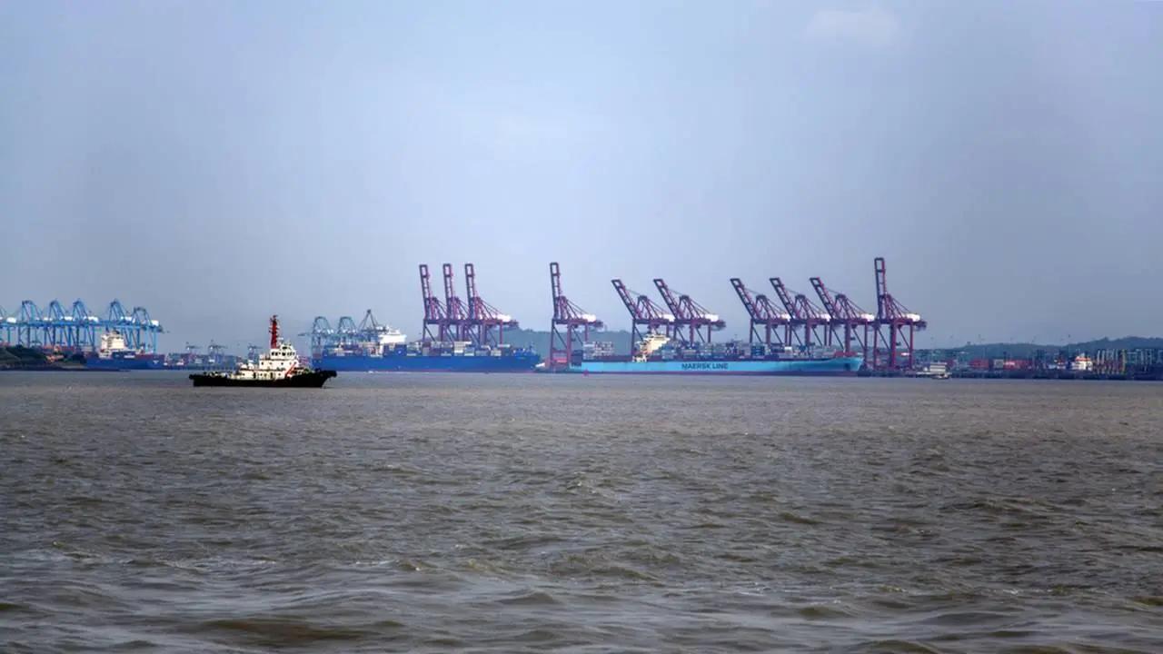 Mumbai police struggle with limited fleet as coastal security funds remain unpaid