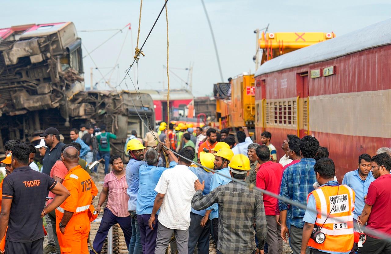 The incident occurred around 8:30 pm on the Chennai-Gudur section between Ponneri and Kavaraippettai railway stations under Chennai division of South Western railway, leading to derailment of 12 coaches of the passenger train