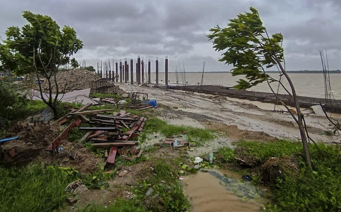 In Photos: Cyclone Dana completes landfall process, says IMD