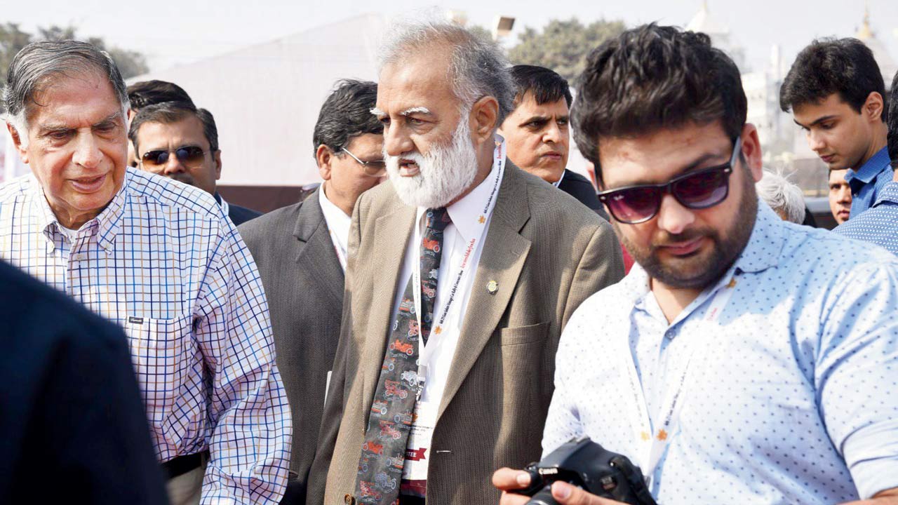 Ratan Tata with Nitin Dossa on his immediate right 