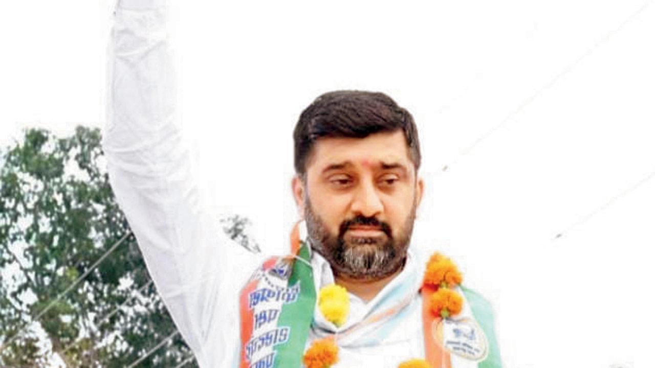Anil Deshmukh's son to square off father's namesake fielded by Ajit Pawar