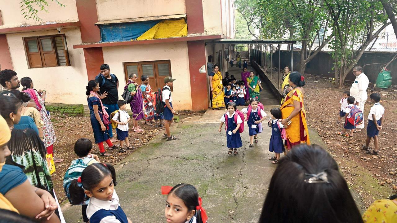 Students on the Badlapur school’s premises. Pics/Anurag Ahire