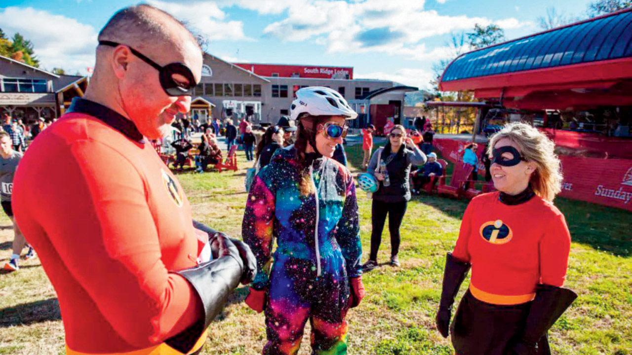 Couple dress up as animated movie characters, The Incredibles. Pics/NYPOST