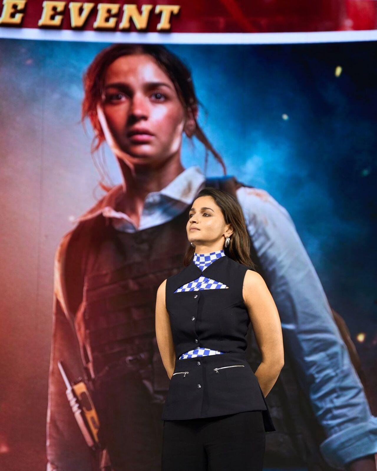 Alia, who also has a Telugu fan base, attended a special event with Samantha Ruth Prabhu.