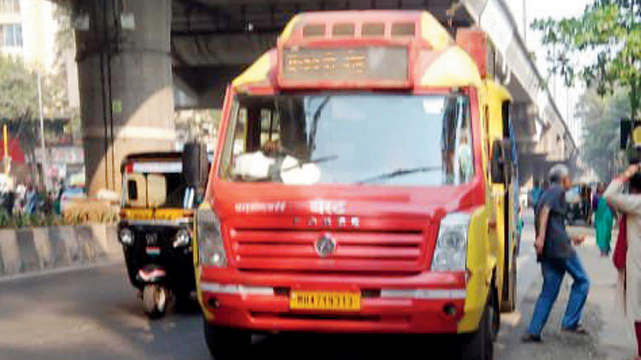 Mumbai: BEST fleet loses 280 buses, undertaking to slap notice on contractor