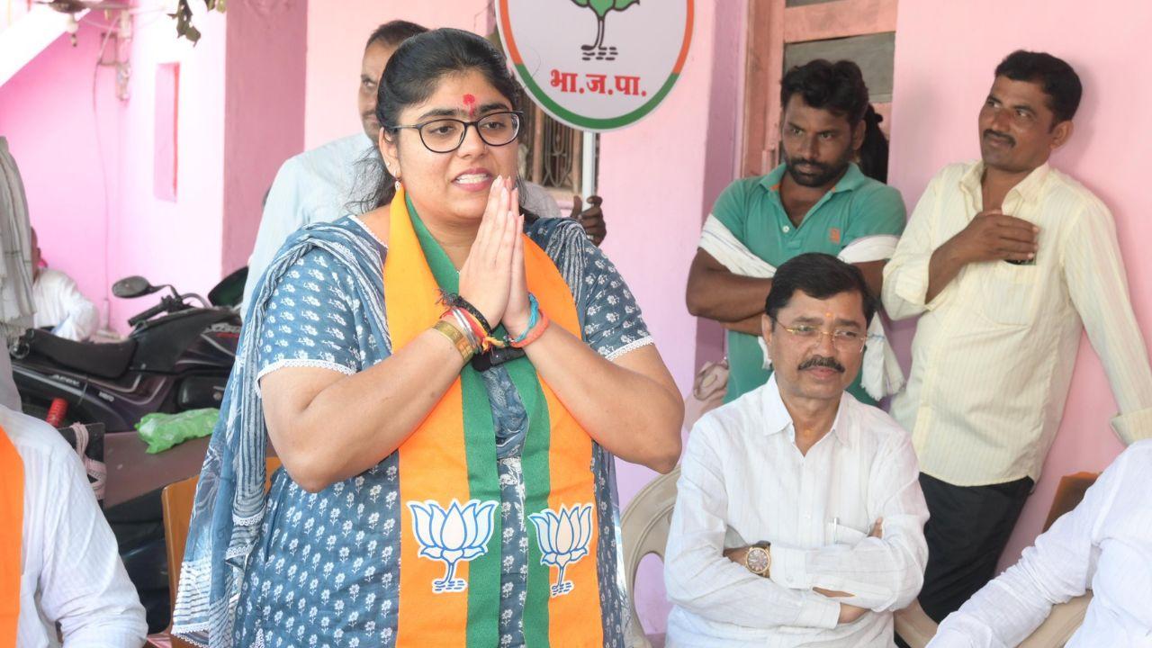 Former CM Ashok Chavan's daughter Sreejaya Chavan will be the BJP's face in the family's stronghold of Bhokar in the Nanded district