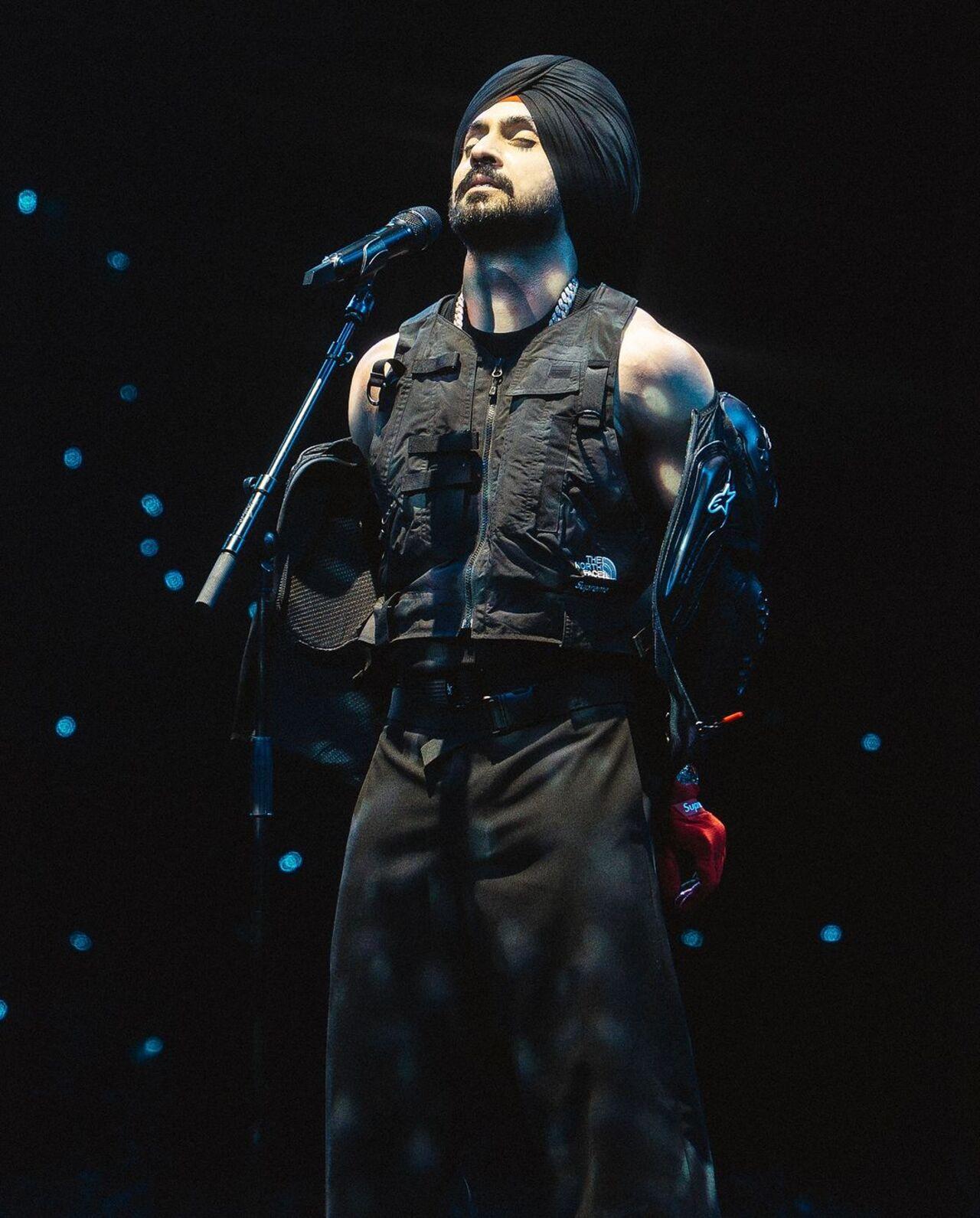 Emotional Diljit Dosanjh stops concert to honour Ratan Tata: 'This is my small tribute to him'. Read more