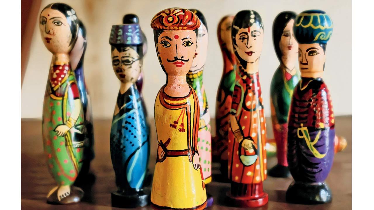 Sawantwadi’s Stick Figure dolls 