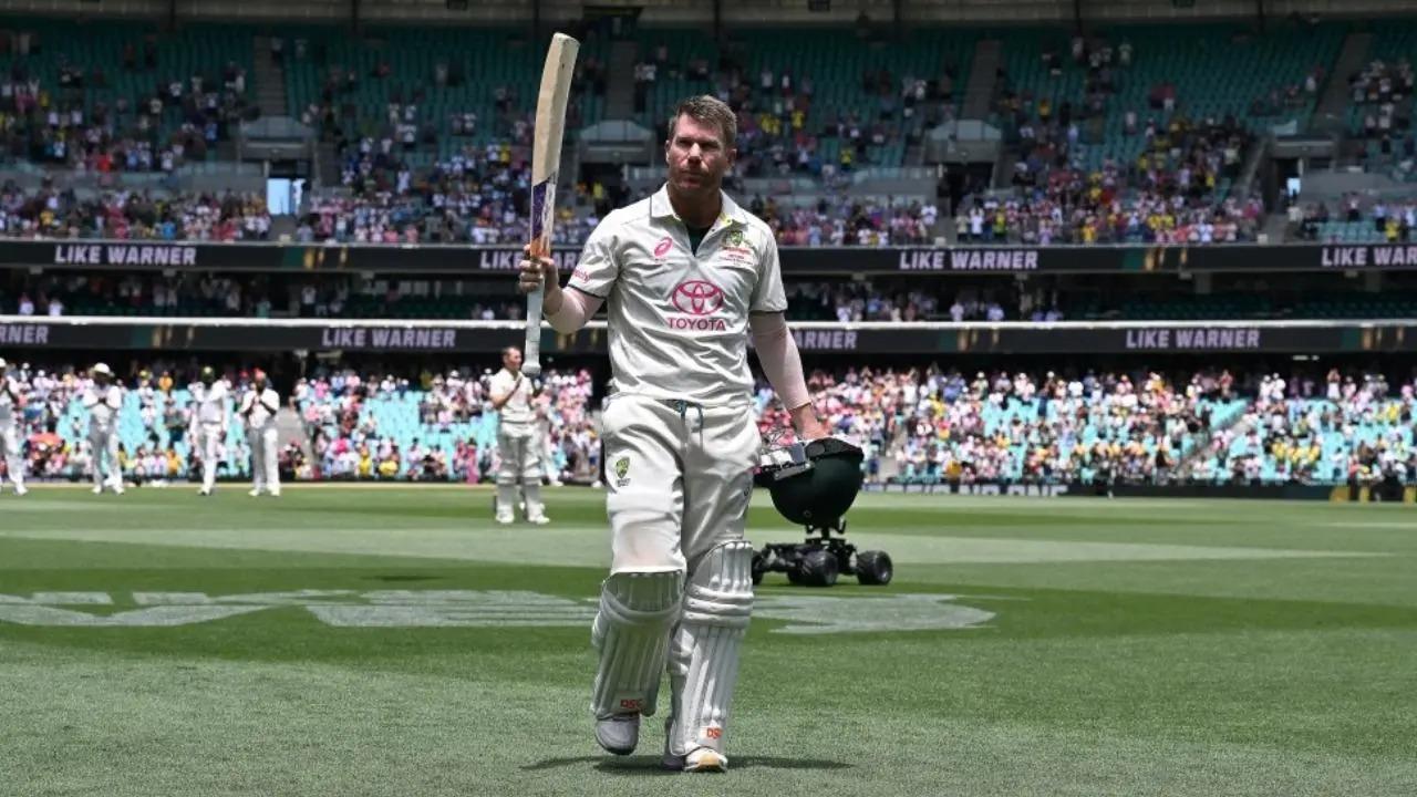 Australia vs Pakistan in 2019
Having opted to bat first, David Warner opened the innings for Australia in the Test match against Pakistan at Adelaide. Having lost the wicket of opening partner Joe Burns early in the innings, the former traditional Aussies' opener took the responsibility on his shoulders. He smashed an unbeaten 335 runs off 418 deliveries. His knock was laced with 39 fours and 1 six