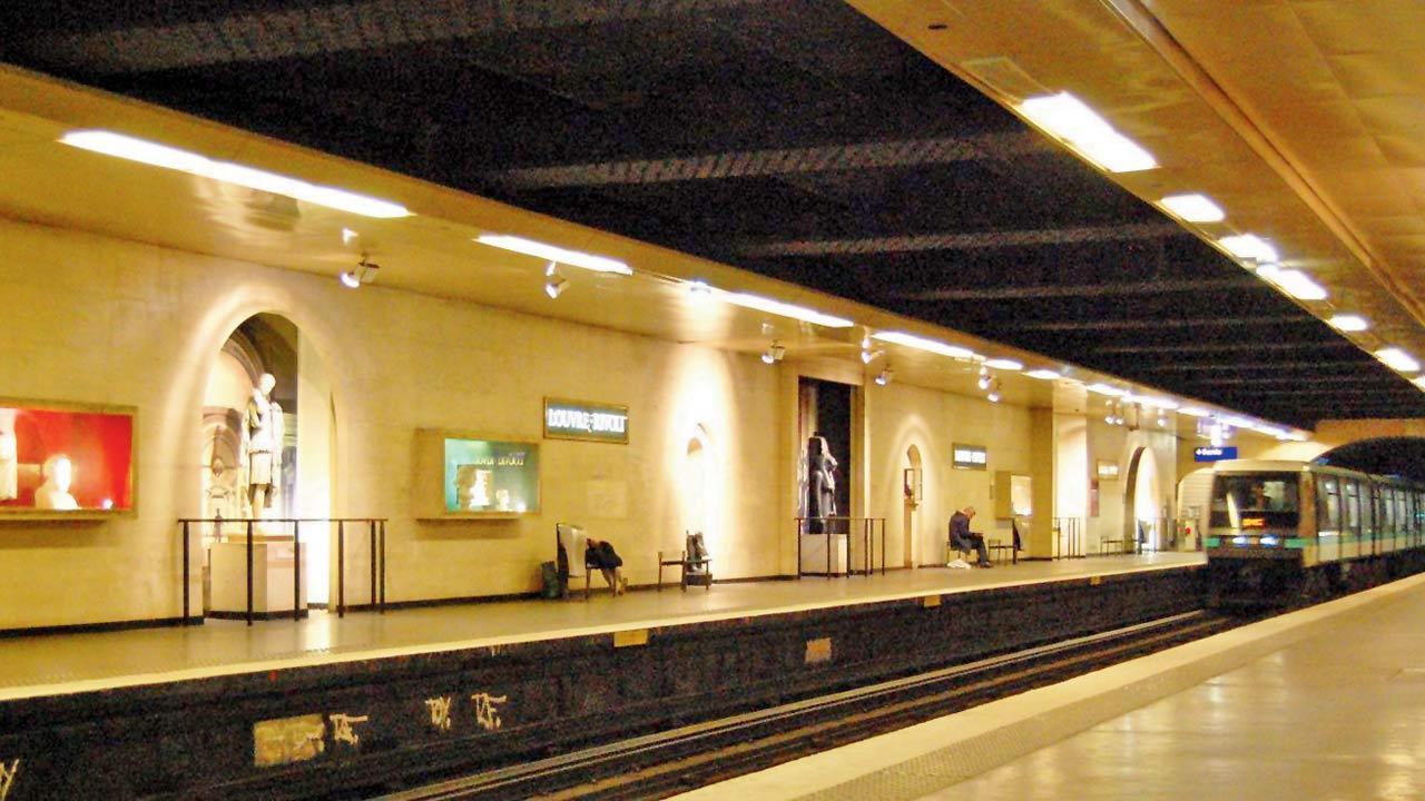 Art on the Metro, say what?