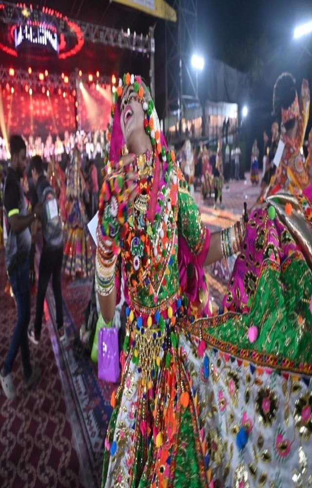 A dancer grooves to the beats of music at Thane
