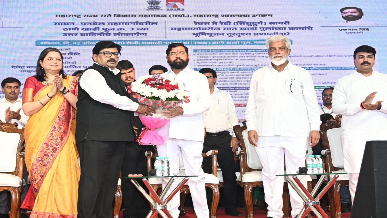  Maharashtra CM Eknath Shinde lays foundation stone for seven creek bridges between Raigad and Sindhudurg