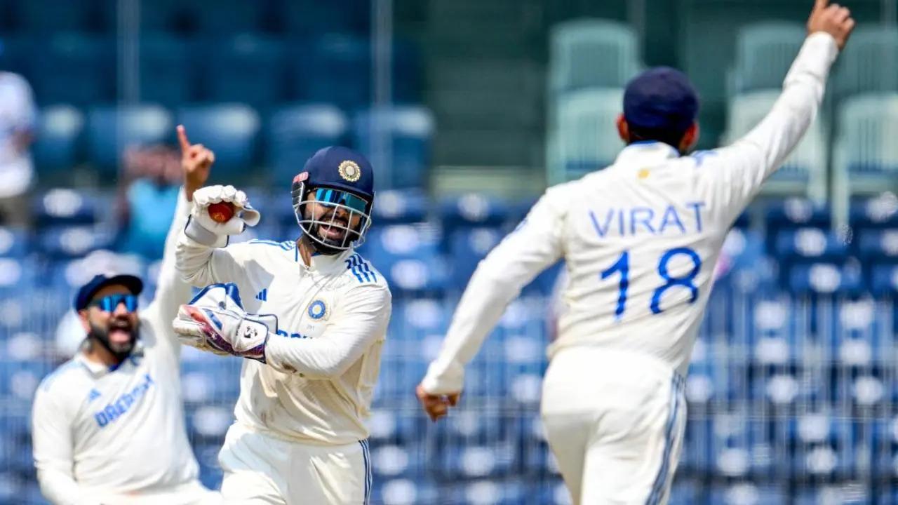 Team India went all guns blazing during the second Test match against Bangladesh. On Day five, the hosts' bowlers showcased their exceptional skills and helped the side bowl out the 