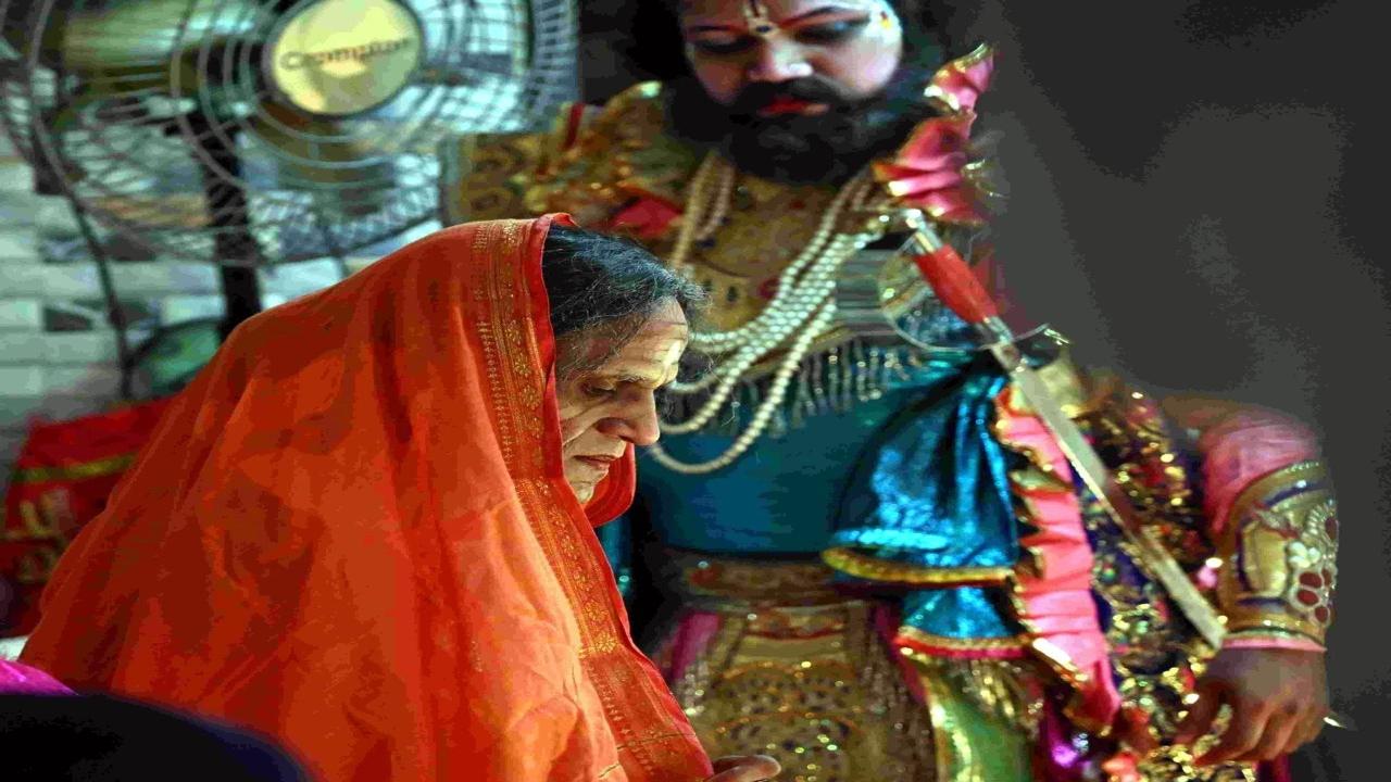 All the artistes do their own makeup for the performance. Kamble dons the character of an old lady