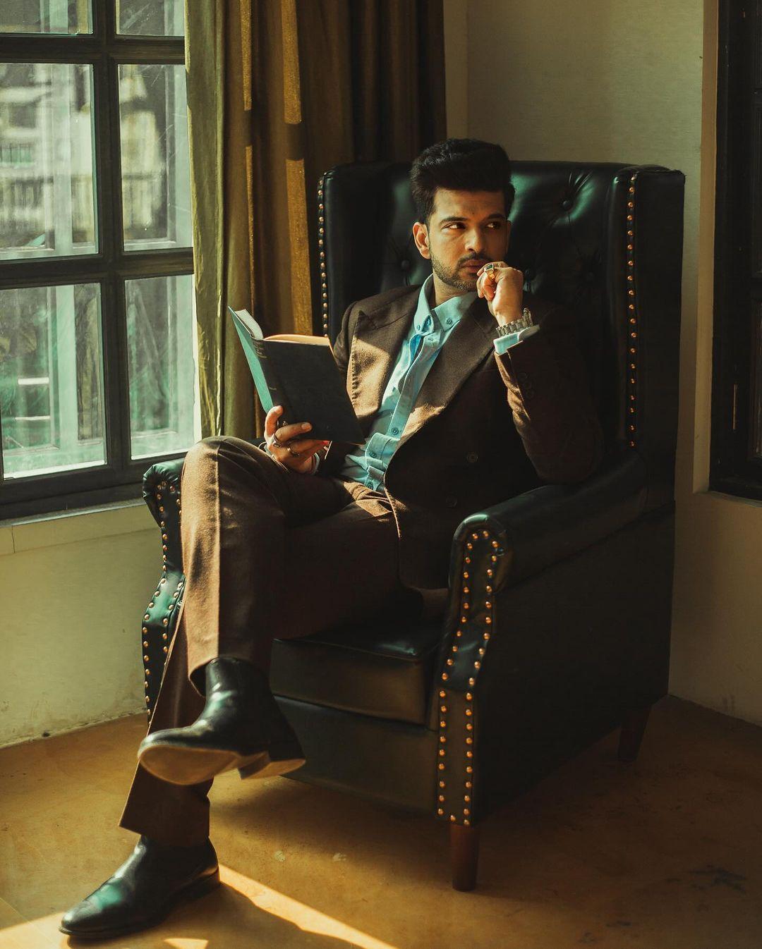 Karan Kundrra looked effortlessly dapper in a stylish brown suit, perfectly complemented by a light blue shirt underneath.