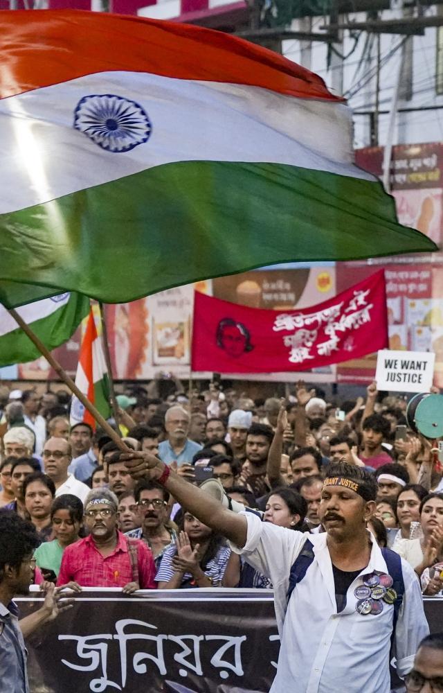 Doctors hold rallies in Kolkata