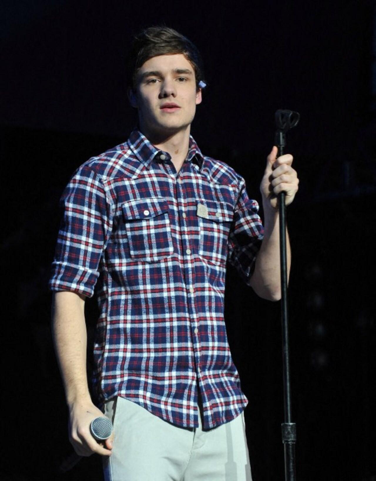 Liam Payne was born on August 29, 1993 in Wolverhampton, England. As a child, Liam was born with a dysfunctional kidney and spent much of his early years in and out of hospitals. He had to endure frequent medical check-ups and treatments, which shaped his resilience from a young age